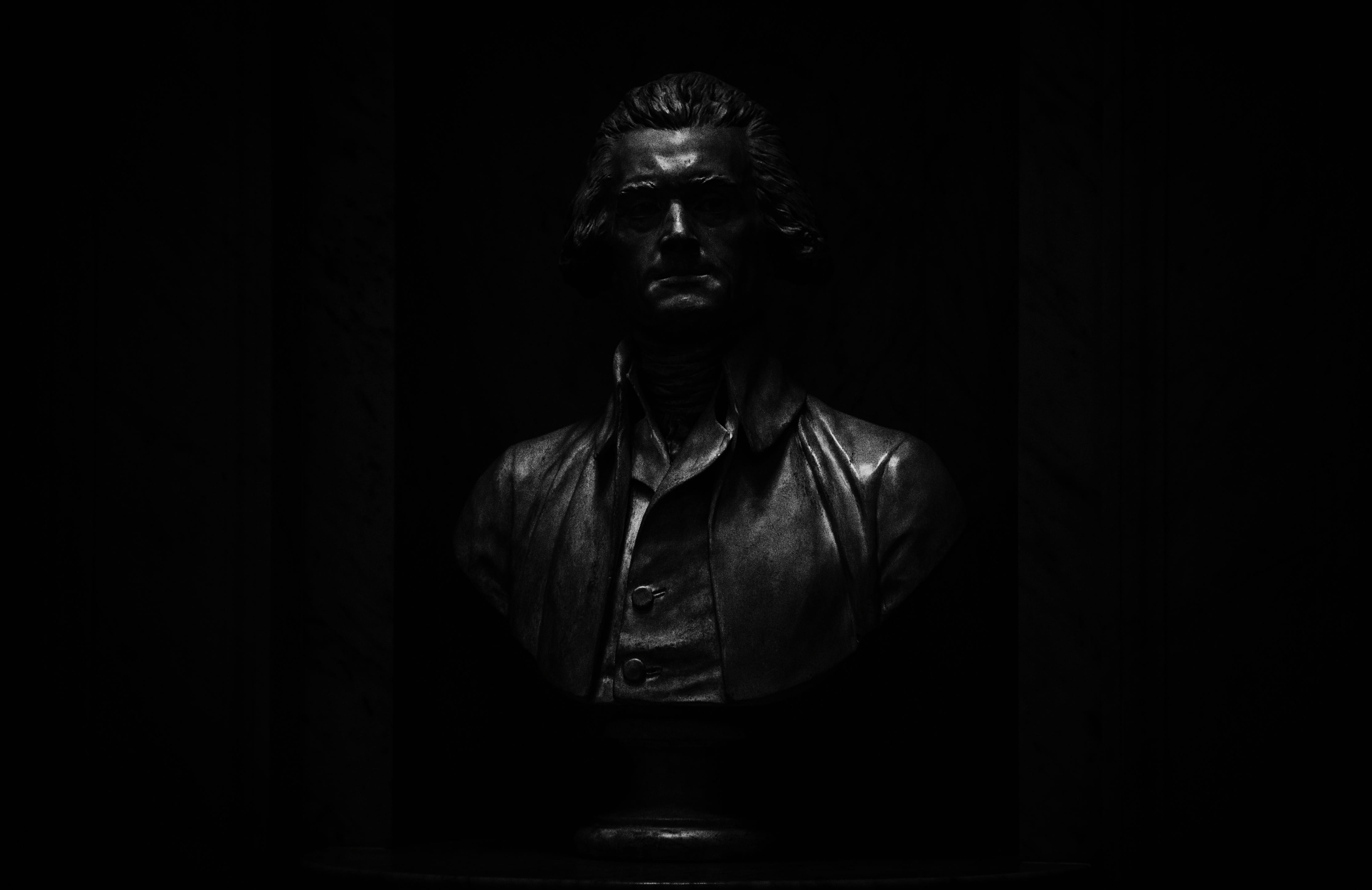 BLOG statue | soufiyan benallal